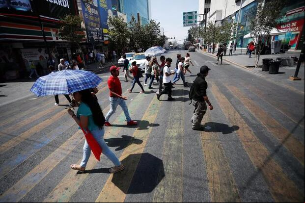 La población mexicana está preocupada por la fuerte ola de calor en mayo del 2025. (Foto: EFE)