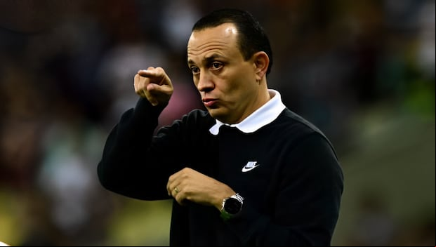 Alejandro Restrepo lleva 25 partidos oficiales dirigiendo a Alianza Lima. (Foto: Getty Images)