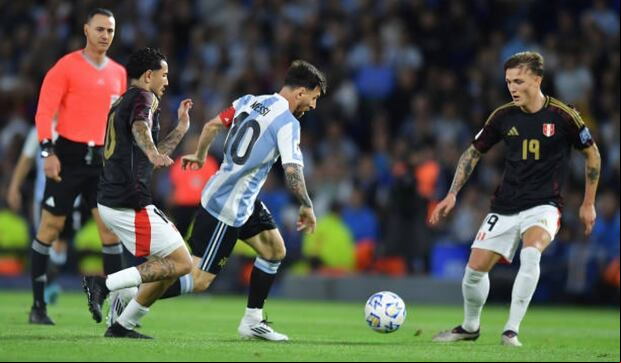 Perú no registró un solo remate al arco frente a Argentina. (Foto: Getty Images)