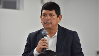 Del dicho al hecho: las afirmaciones de Agustín Lozano contrastadas con la realidad del fútbol peruano
