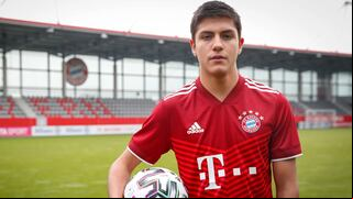 Tras debutar con Bayern: ¿qué posibilidades tiene Matteo Pérez de jugar por la selección peruana?