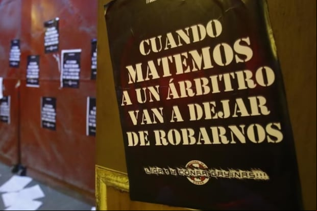 Graves amenazas contra los árbitros en los exteriores de la Videna. (Foto: GEC)