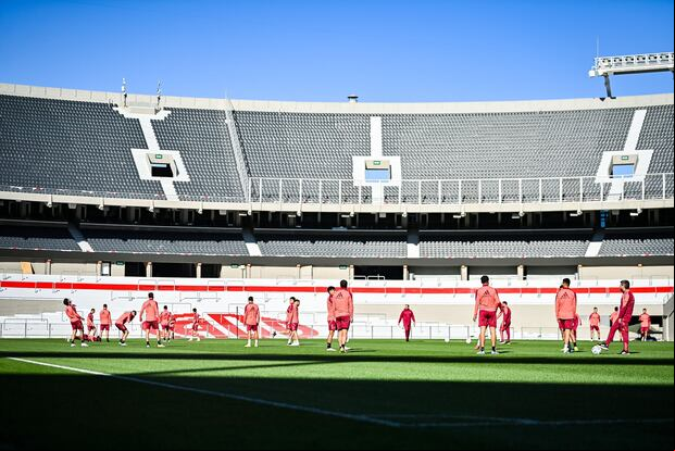 River Plate recibirá en el Monumental a su clásico rival a quien superó en su más reciente enfrentamiento juntos.