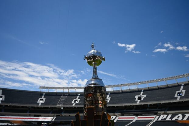 La Copa Libertadores 2025 comenzará el miércoles 5 de febrero y terminará el sábado, 29 de noviembre. (Photo by Luis ROBAYO / AFP)