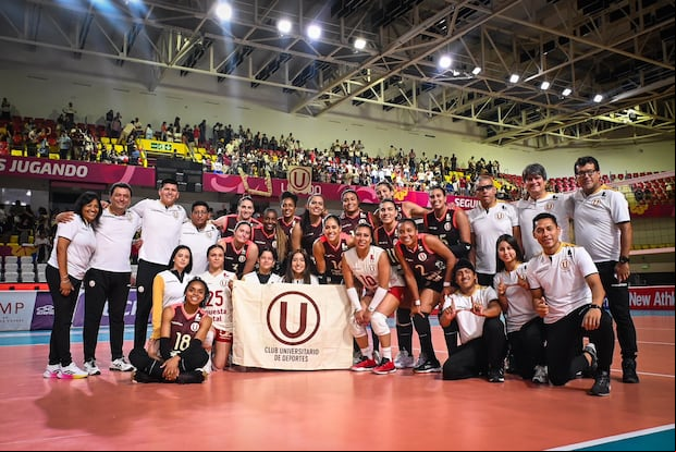 Las 'Pumas' ganaron 3-1 a la San Martín con parciales de 18-25, 28-26, 25-13 y 25-18. (Foto: @universitariovoley)