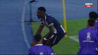¡Un bombón! Golazo de Eryc Castillo para el 2-0 de Alianza Lima vs. Iquique por Libertadores