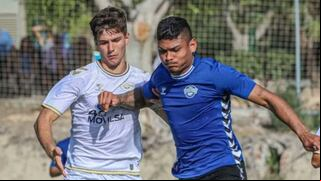Cabezazo y adentro: Jeriel De Santis anotó su primer gol oficial con Intercity de España