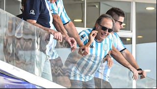 Nervios, llantos y felicidad: la reacción de Guillermo lla al ver a Racing ganar la Copa Sudamericana