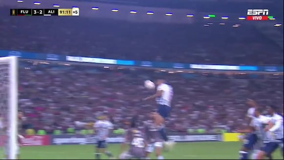 Jeriel de Santis y su jugada ante Fluminense. (Video: ESPN)